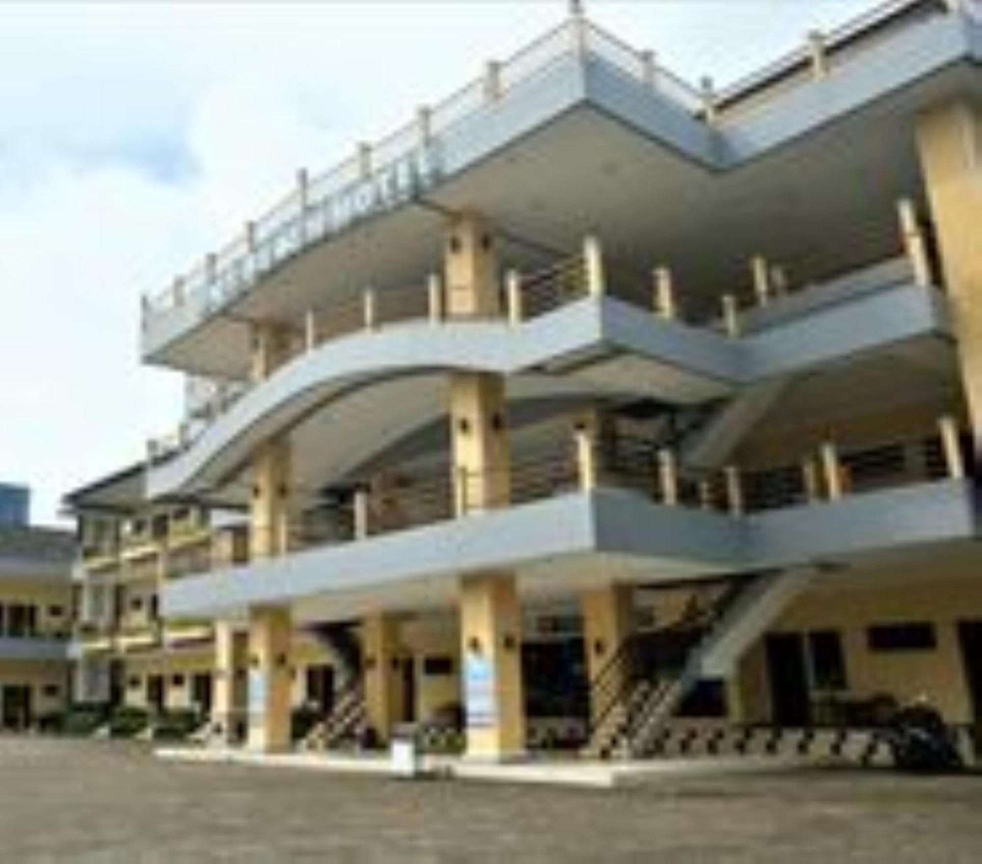 Uni Beach Hotel Pangandaran Luaran gambar